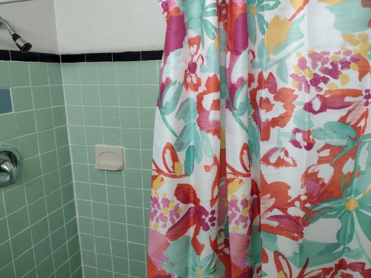 Davis Motel North Lima Экстерьер фото