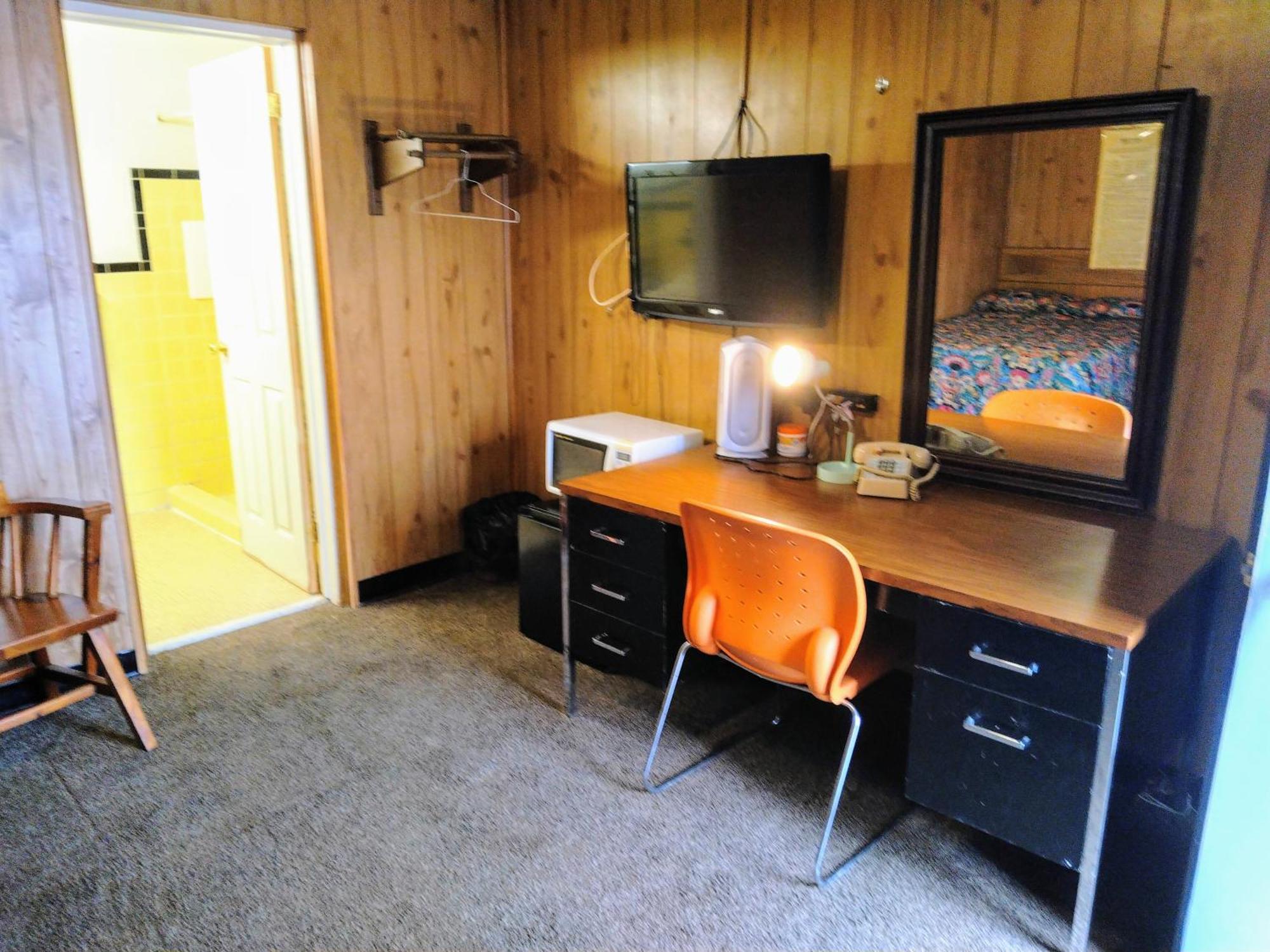 Davis Motel North Lima Экстерьер фото